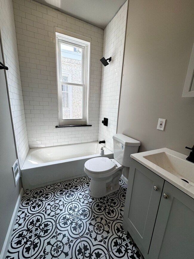 Foto del edificio - Newly Rehabbed 3-Bedroom in Strawberry Man...