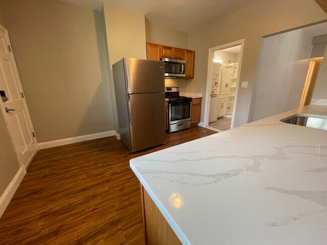 227 Holland St., n.° 1, Somerville - 227 Holland St