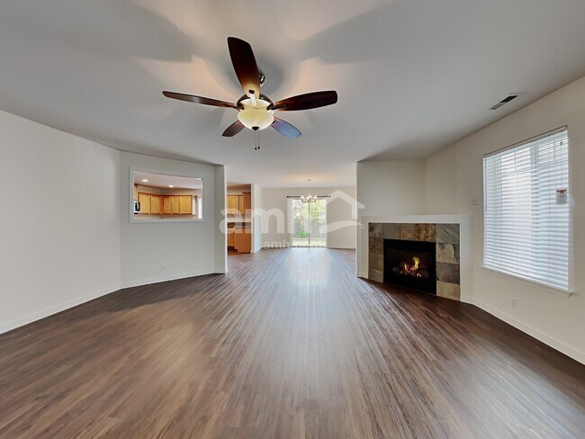 Foto del edificio - 17924 97th Ln E