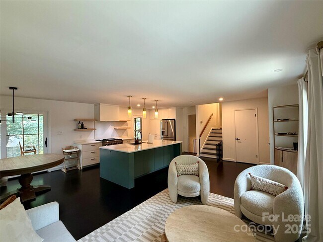 Foto del edificio - 3012 Burnt Mill Rd