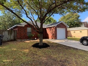 Building Photo - 9238 Encino Village