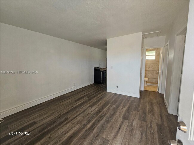 Foto del edificio - 11752 SW 212th St