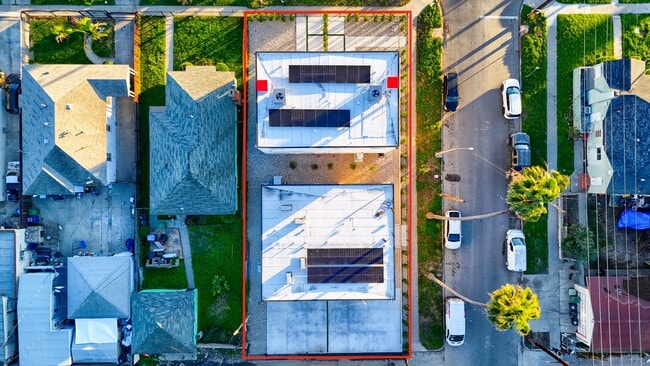 Building Photo - 8414 S McKinley Pl