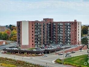 Building Photo - 90 Quincy Shore Dr