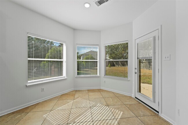 Foto del edificio - 26422 Creston Woods Dr