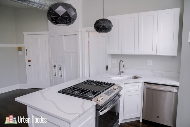 Foto del edificio - 3559 N Ashland Ave