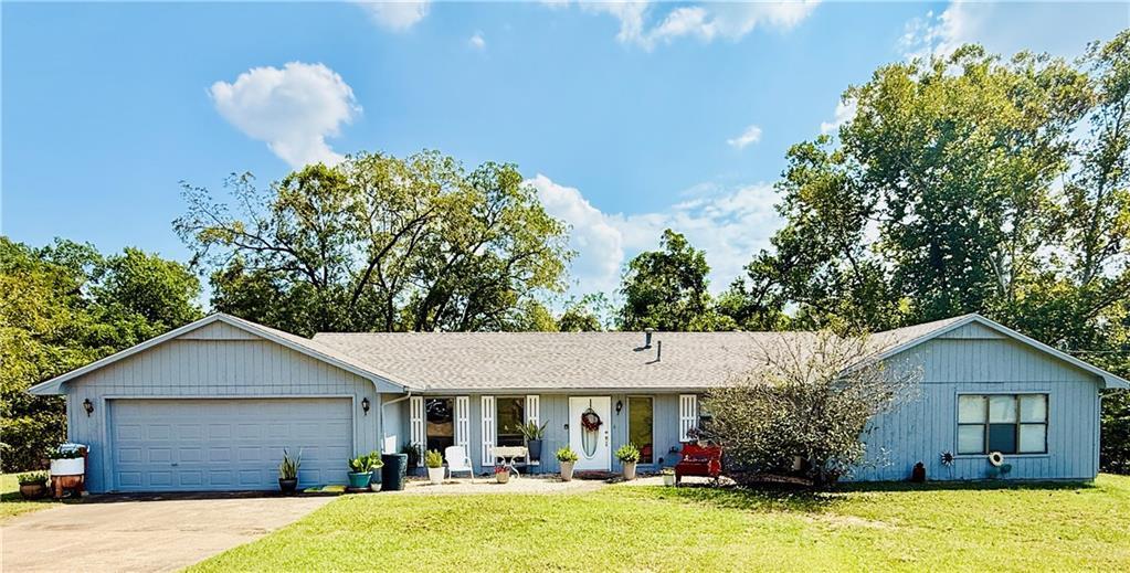 Foto principal - 103 Christian Ln