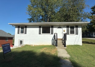 Building Photo - 414 Churchill Ct