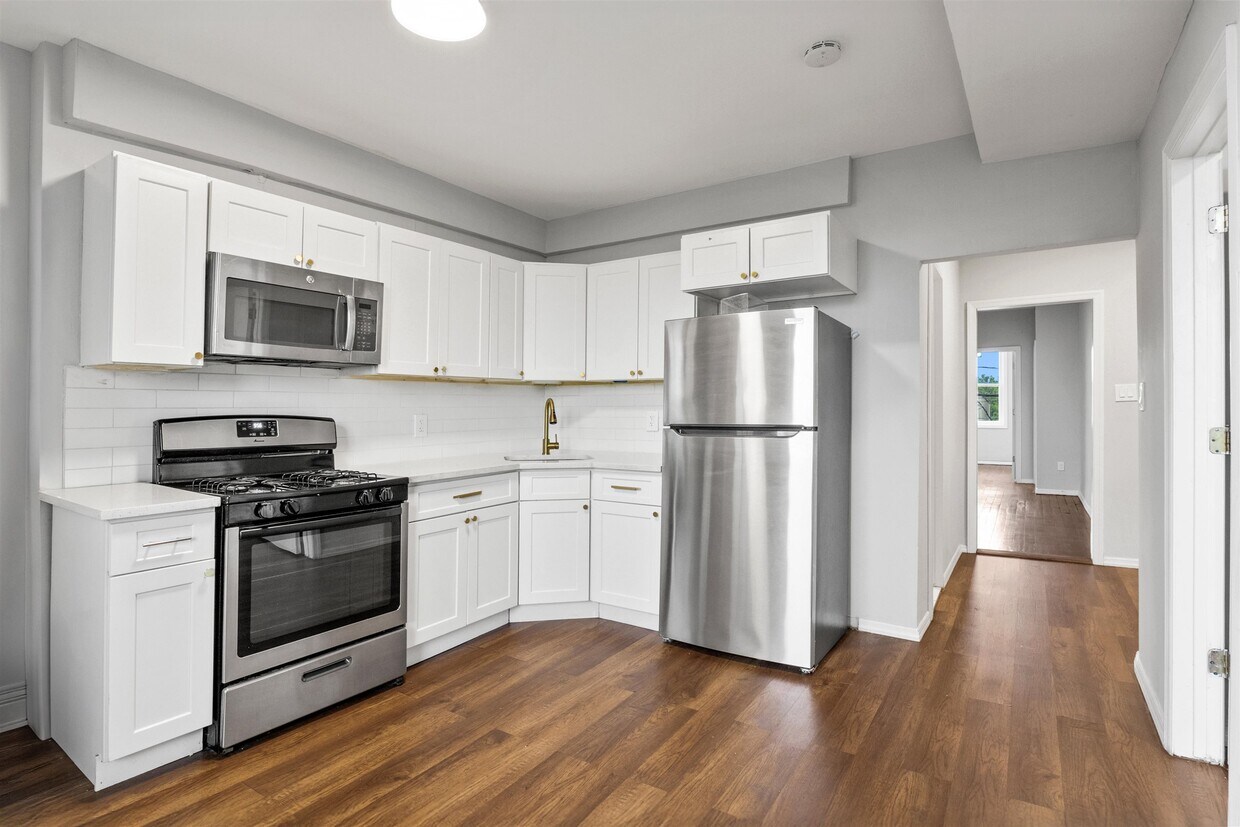 Foto principal - 1102 Avenue C