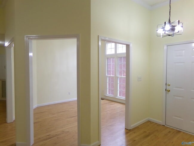 Building Photo - 141 Freedom Way