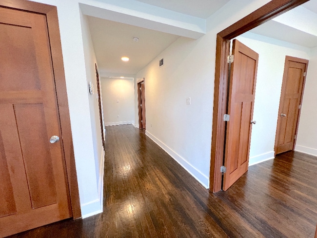 Building Photo - 2835 23rd St