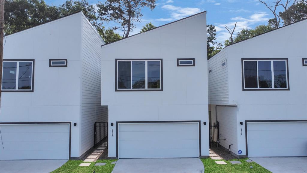 5818 Burt St, Houston, TX 77091 House for Rent in Houston, TX