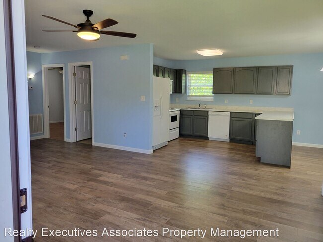 Foto del edificio - 3 br, 2 bath House - 5416 Magazine Rd