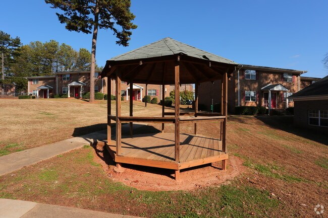 ¡Glorieta - Bolden Pines