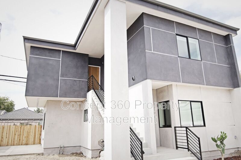 Foto principal - 2293 Termino Ave