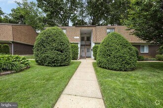 Building Photo - 411 Stiles Ave