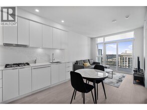 Building Photo - 537 Cottonwood Ave