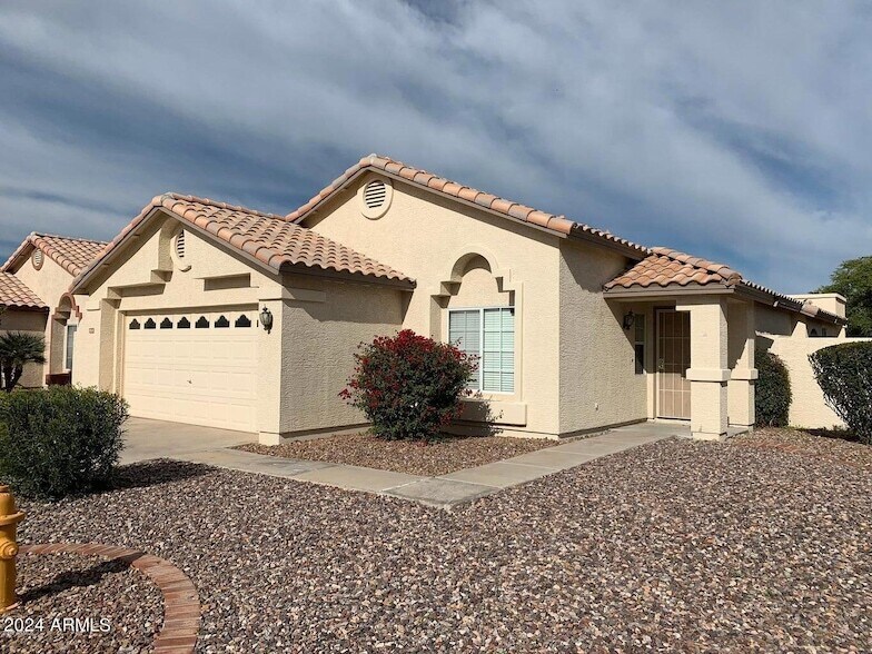 Photo - 814 W Morelos Street Unit