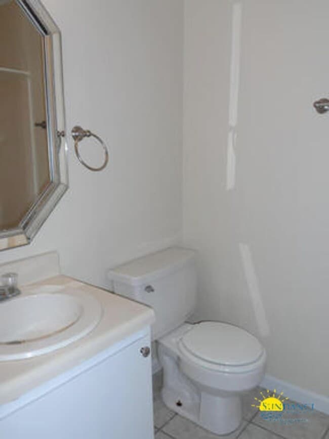 Foto del edificio - Spacious Townhouse in Downtown Fort Walton Beach