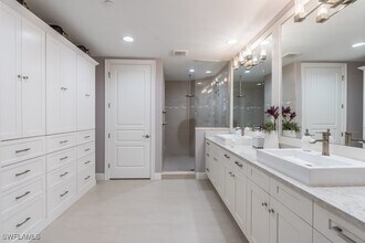 Building Photo - 16382 Viansa Wy