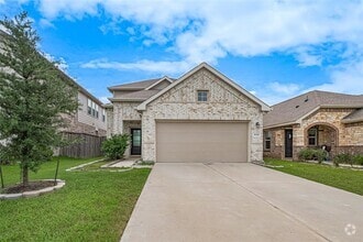 Building Photo - 18414 Hilltop Climb Dr