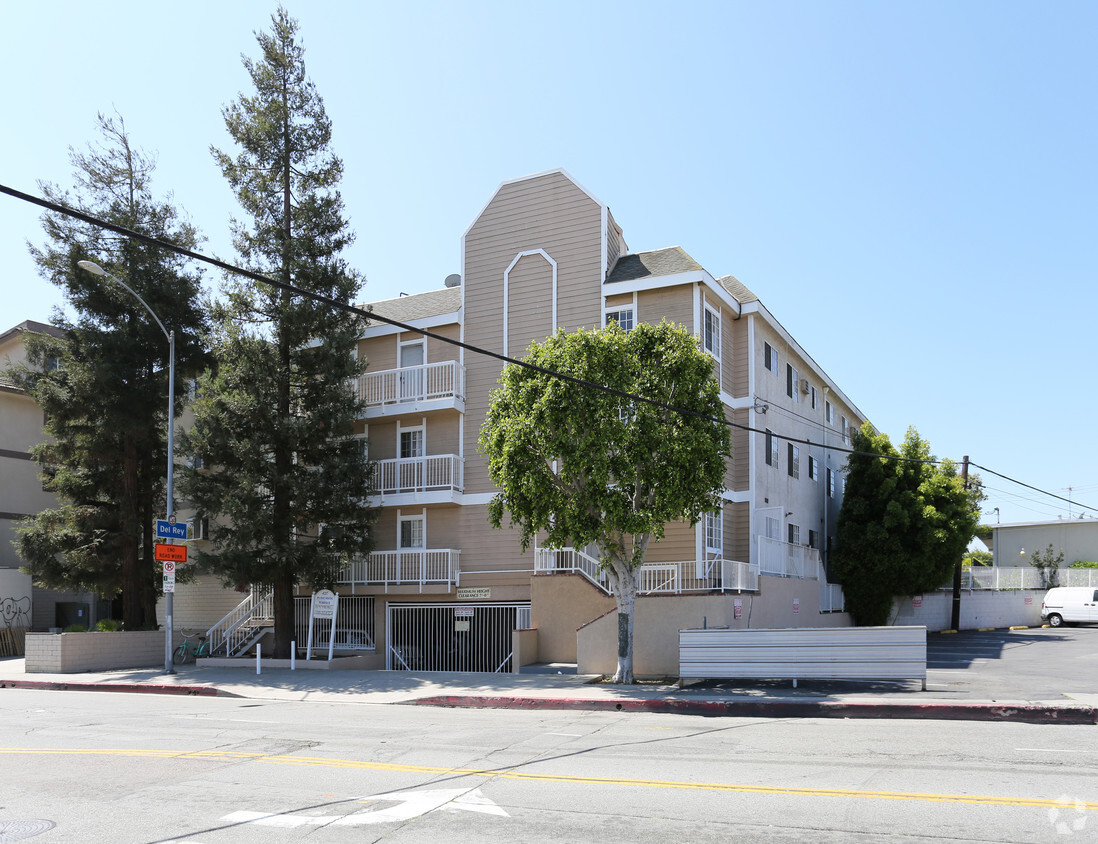 4217 Inglewood Blvd, Los Angeles, CA 90066 - Apartments in Los Angeles ...