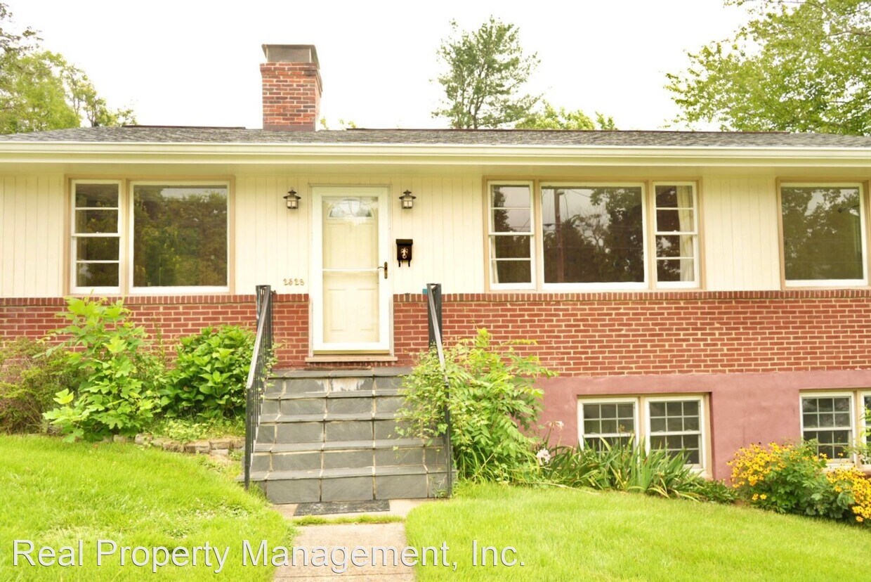 Primary Photo - 4 br, 2 bath House - 2528 Willard Dr