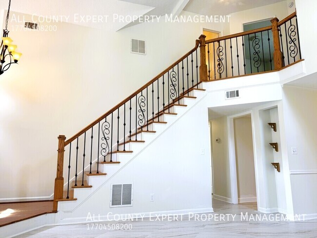 Foto del edificio - 2290 Honeycomb Ct