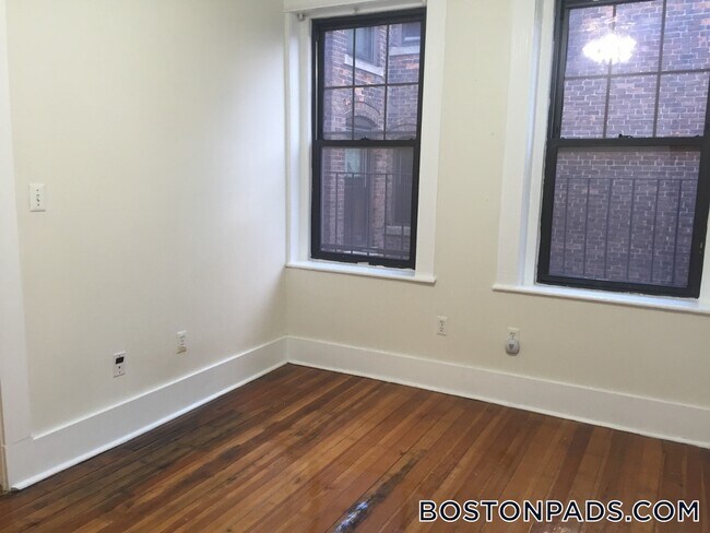 Foto del edificio - 1412 Commonwealth Ave