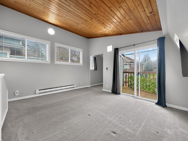 Foto del edificio - 5521 Brooklyn Ave NE