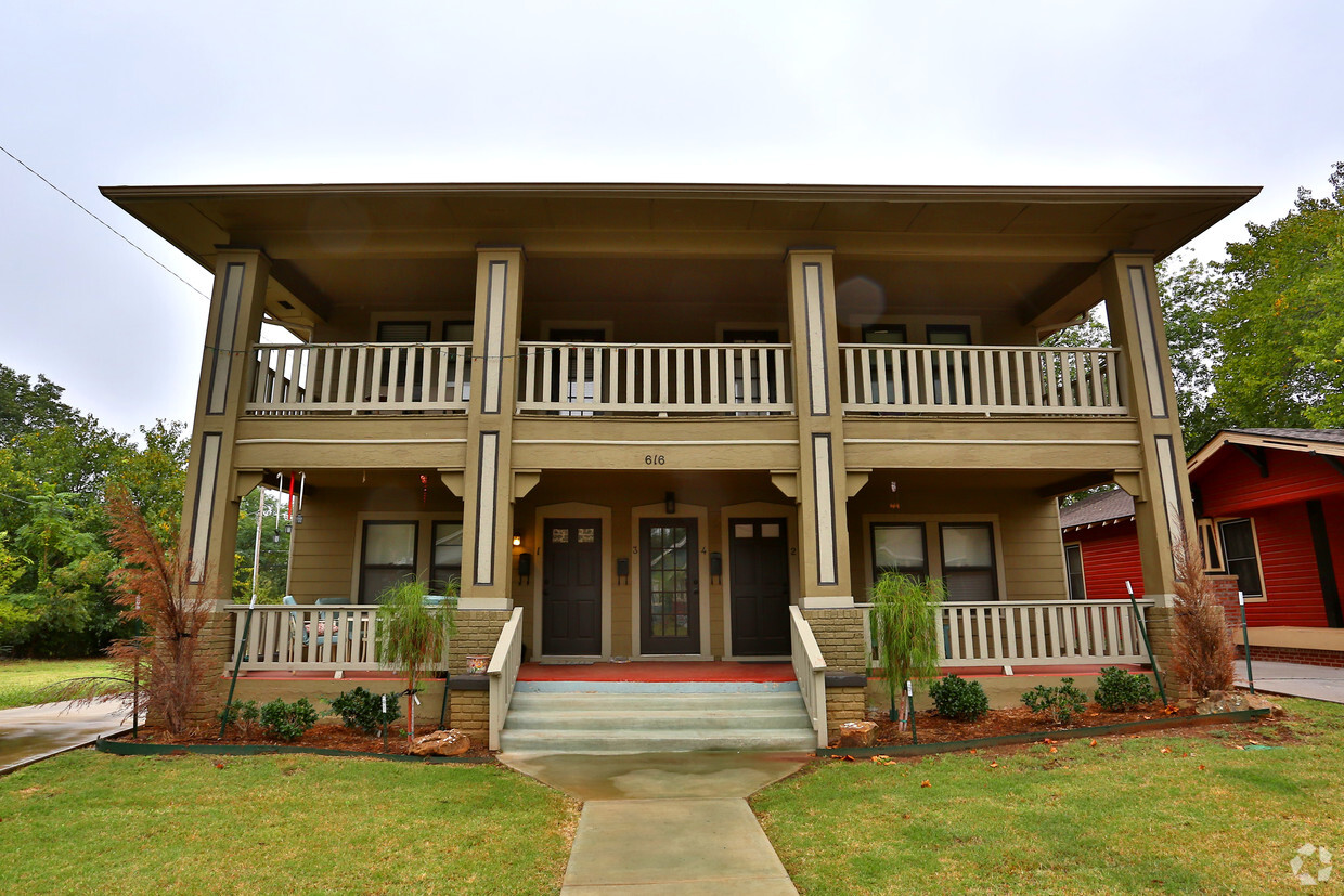 Building Photo - 616 NW 26th