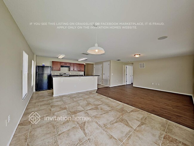Building Photo - 3011 Yarrow Ln