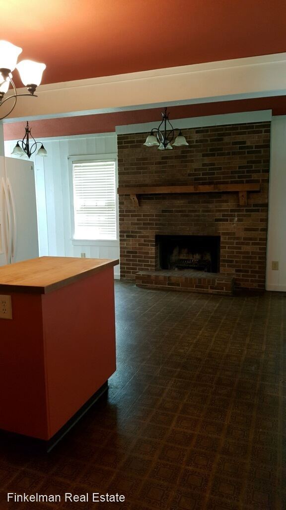 Building Photo - 4 br, 2 bath House - 2600 Sherman Avenue