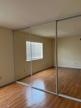 Building Photo - 11380 Clearspring Rd