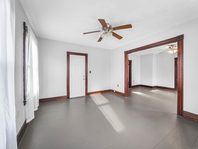 Foto del edificio - 634 High St