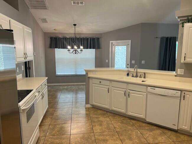 Foto del edificio - 4585 NW 48th Ln