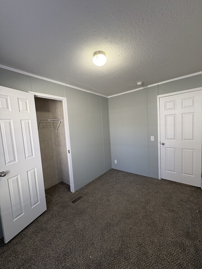 Foto del edificio - 67 W Manor St