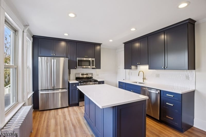 Foto principal - 20 Kent Pl Blvd