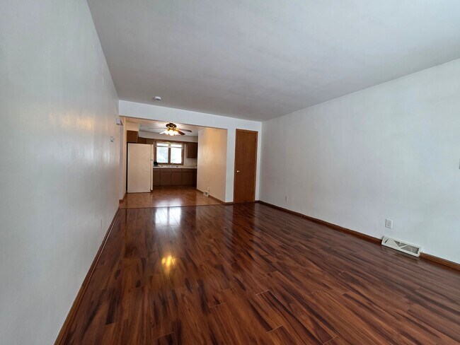 Foto del edificio - 416 Park Ln