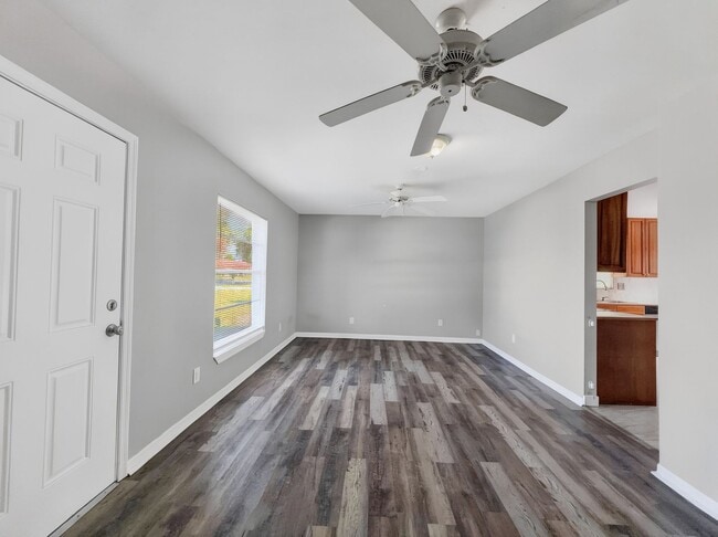 Photo - 27673 Los Amigos Ln Apartment