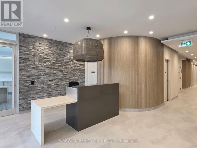 Building Photo - 4365 Bloor St W