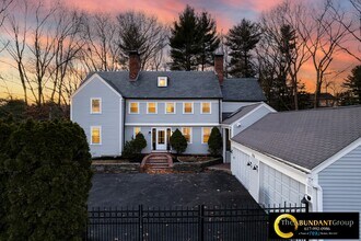 Building Photo - 40 Puddingstone Ln