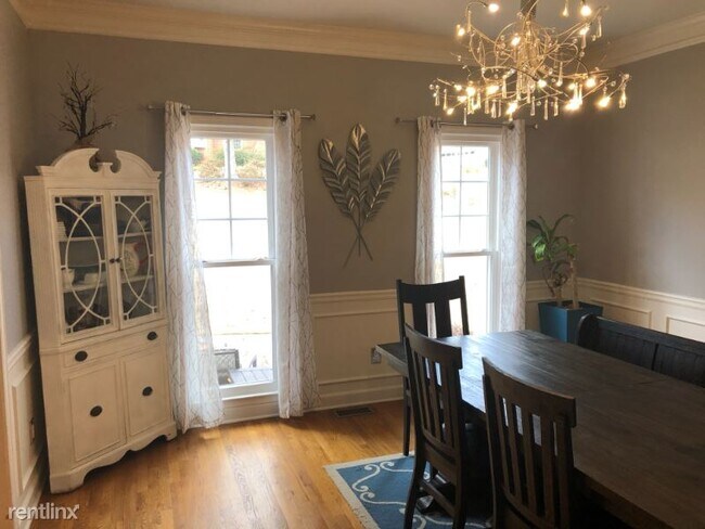 Building Photo - 4 br, 2.5 bath House - 3272 Lark Haven Dr NW