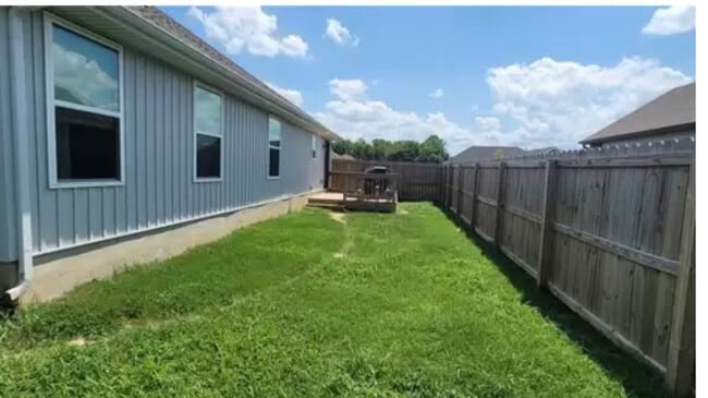 Building Photo - Charming 3 Bedroom Home in Prairie Grove AR!