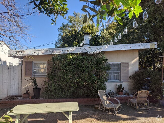 Building Photo - 25126 Feijoa Ave