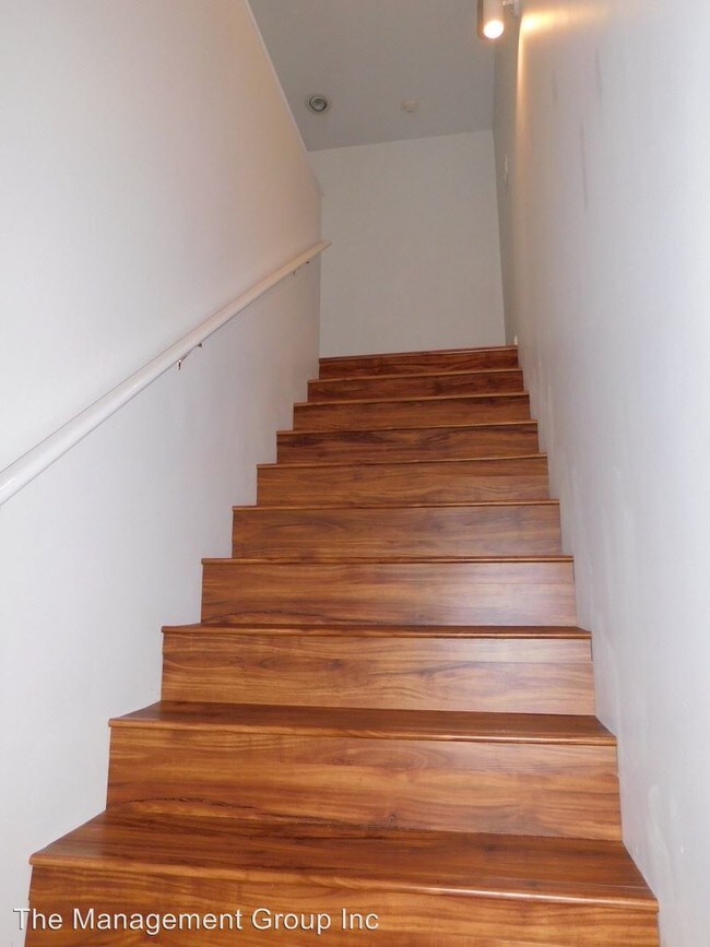 Foto del edificio - Studio, 1 bath House - 15108 SE 24th Street