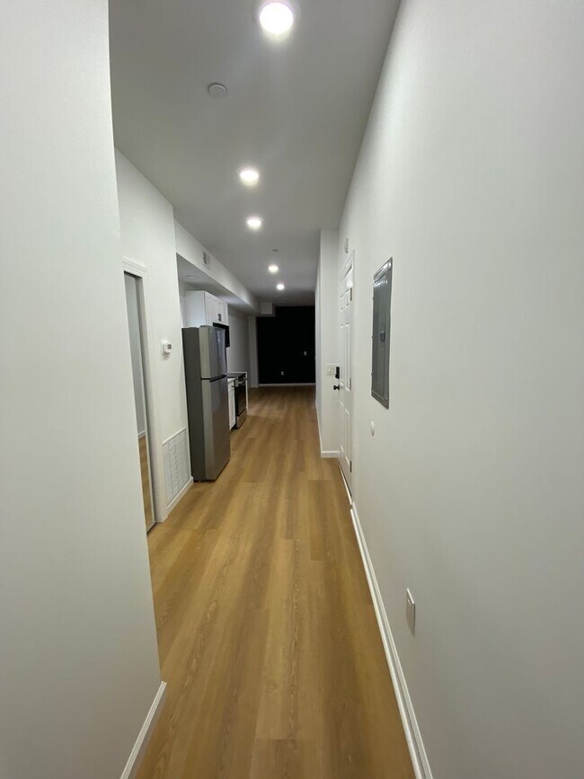 Foto del edificio - 5639 Market St