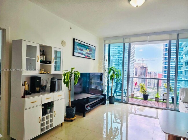 Foto del edificio - 1111 SW 1st Ave