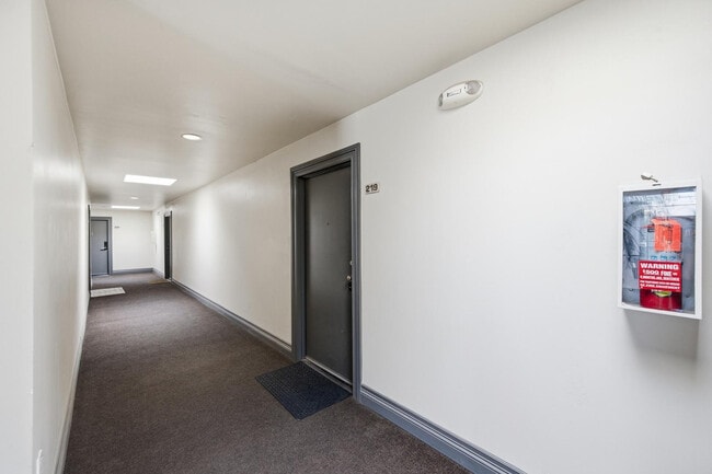 Building Photo - 4120 N 78th St