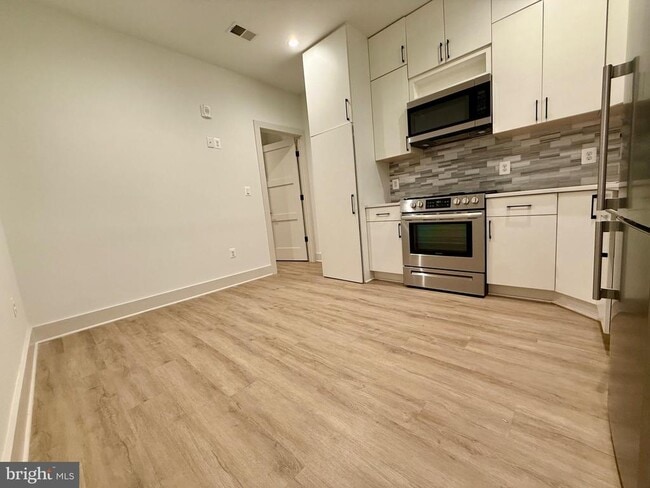 Foto del edificio - 256 15th St SE